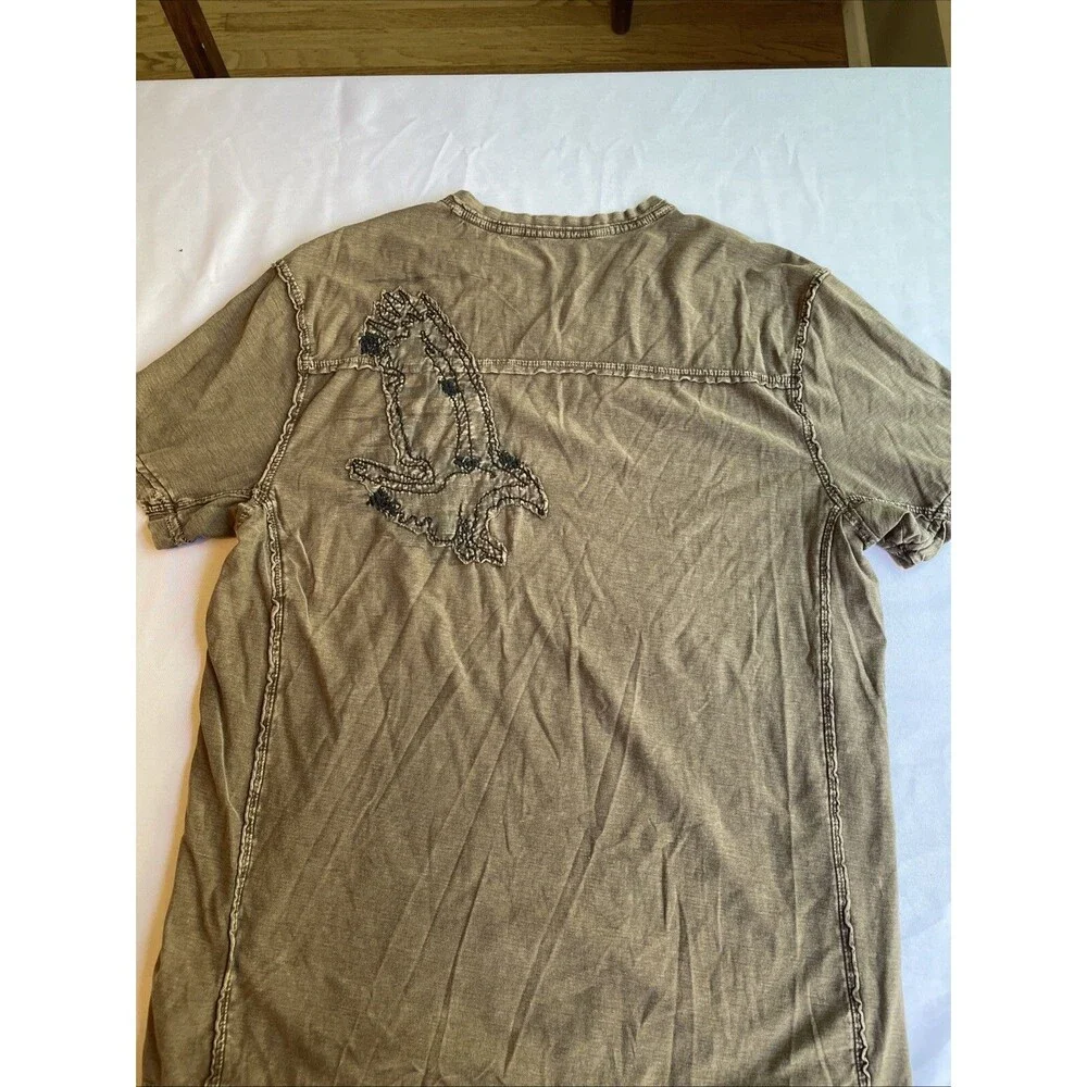Vintage Dnky Wings V-Neck T Shirt Y2K Tan Brown Drab Embroidered Distressed‎ XL